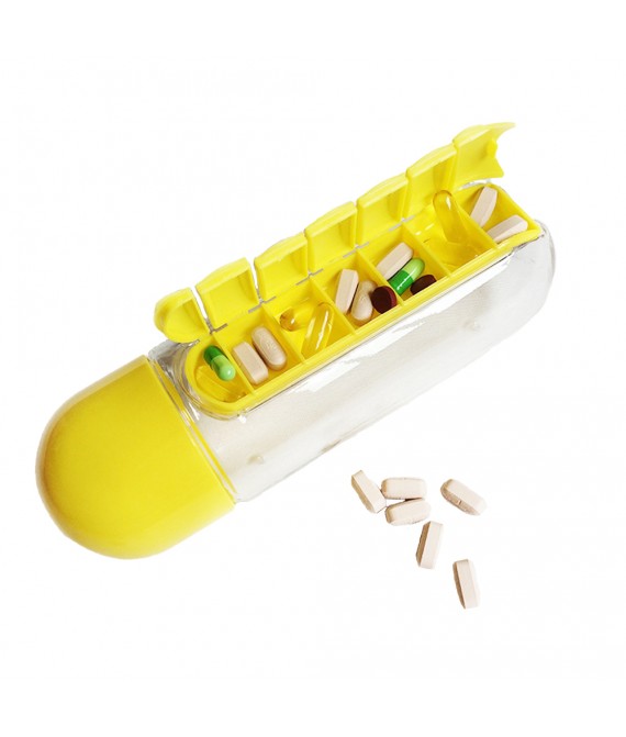 Two in one water cup medicine box 7 lattice outdoor portable water bottle